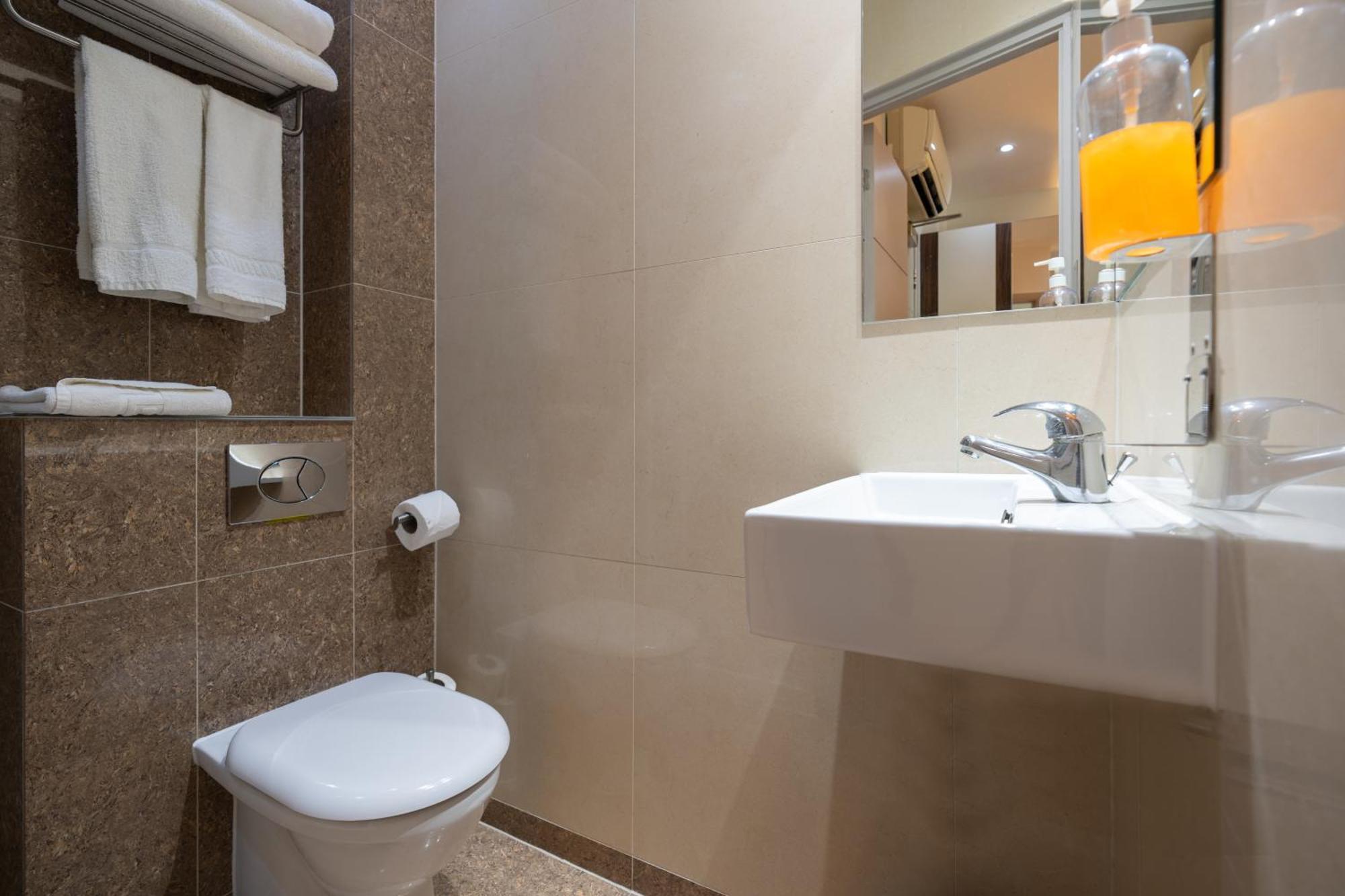 Simply Rooms & Suites London Exterior foto