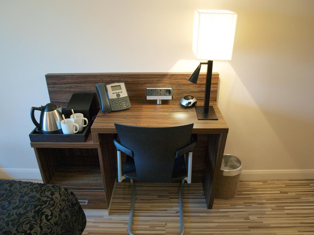 Simply Rooms & Suites London Exterior foto
